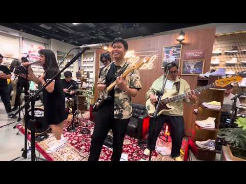 Reality Club - Telenovia (Live at Converse Grand Indonesia, Jakarta 15/5/2025)