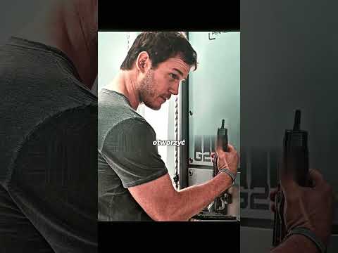 Obudził się sam na statku kosmicznym...