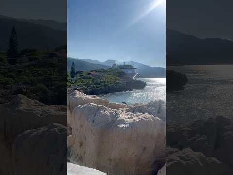 Thumbnail for Royal Caribbean-the cruise life is the BEST LIFE😄🚢#royalcaribbean#cruiselife #cruisevlog #vacation