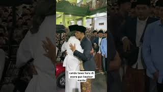 Download lagu Pelukan Persahabatan Antara Gus Kautsar dan Gus Muwafiq mp3