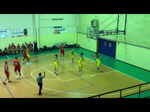 SocialOsa  Under 18 Top Basket Team Battaglia - SocialOsa  81 - 45