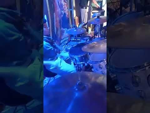 UM TRANCO VEIO BEM FANDANGUEIRO COM O GRUPO LIBERDADE GAÚCHA🥁💙🎼🎹