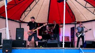 Golden Earring, No For An Answer, played by Earring Infection at Waubach's Dorpsfeest.