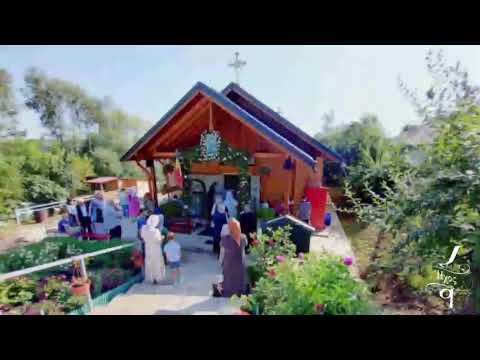 Sf. Liturghie la Parohia Sf. Pantelimon Botoșani - Grupul psaltic ,,Sf. Ierarh Nicolae"