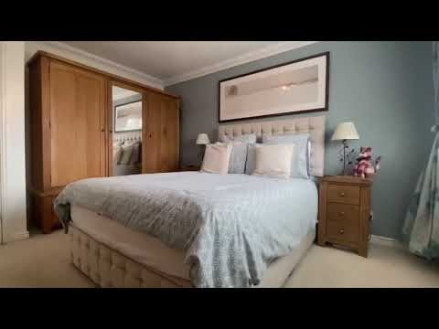 Marshall Mews, Castleford