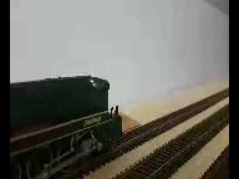 520 Class with Wayside Wagons 520 class sound file