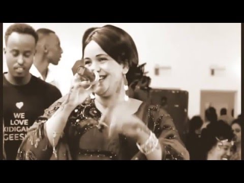 geenyo hees wacan ANAA EEDAA ISKA LEH AMARKA RABI BAAQORNAA