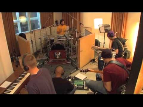 DENYO // DENNIS LISK by Willy Rollé