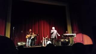John Conlee singing Amazing Grace at the Historic State Theater in Elizabethtown
