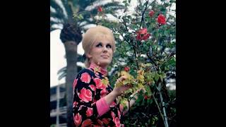 Dusty Springfield - Di Fronte All&#39;amore