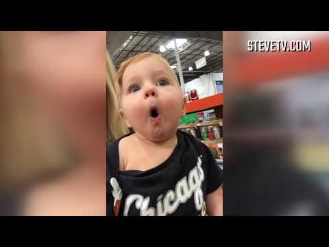 Last Laugh: Baby Reacts to Christmas Lights… at Sam’s Club