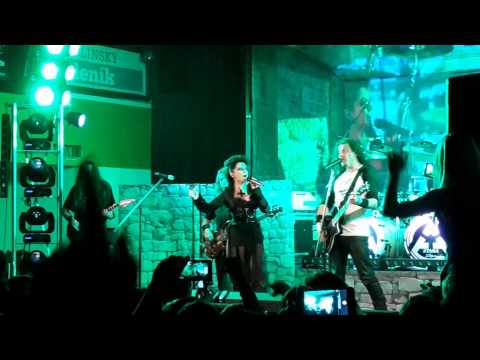 Lucie Bílá  a Arakain - Slečna Závist 7.3.15 Kolín