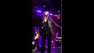 Martina McBride - &quot;Come See About Me&quot; at the Hard Rock in NYC (4/8/2014) #Everlasting
