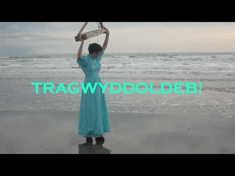 Cerys Hafana - Tragwyddoldeb (Official Music Video)