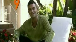 BRIT AWARDS 2010  Oustanding Contribution Award to Robbie Williams
