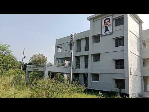শিবচর উপজেলার সন্ন্যাসীরচর ইউনিয়নের দৌলতপুর এলাকায় ঢাকা-ভাঙ্গা এক্সপ্রেসওয়ের কোল ঘেঁষে দাঁড়িয়ে থাকা ট্রমা সেন্টারটির বর্তমান চিত্র