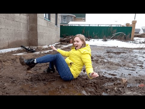 Playful BLONDE gets her JEANS and PATENT LEATHER ankle BOOTS DIRTY ! asmr