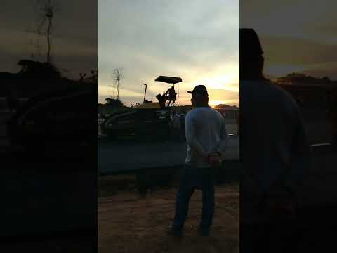 Finalizando o asfalto  da ponte Xambioá To/São Geraldo do Araguaia  Para