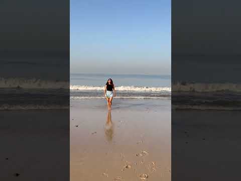 Beach wibe … #marathivlog #dhanashri #dhanashrikadgaonkar #sea #beach