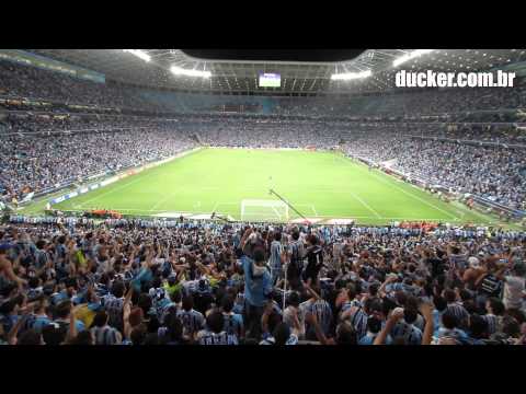 "Grêmio x Atlético-PR - Copa do Brasil 2013 - Semifinal - Hoje eu vim te apoiar" Barra: Geral do Grêmio &bull; Club: Grêmio