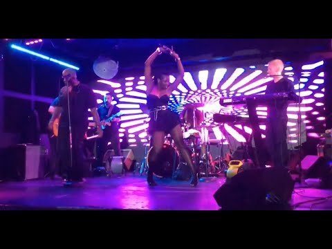 April RaQuel with Kouture FunK | Lovergirl Cover