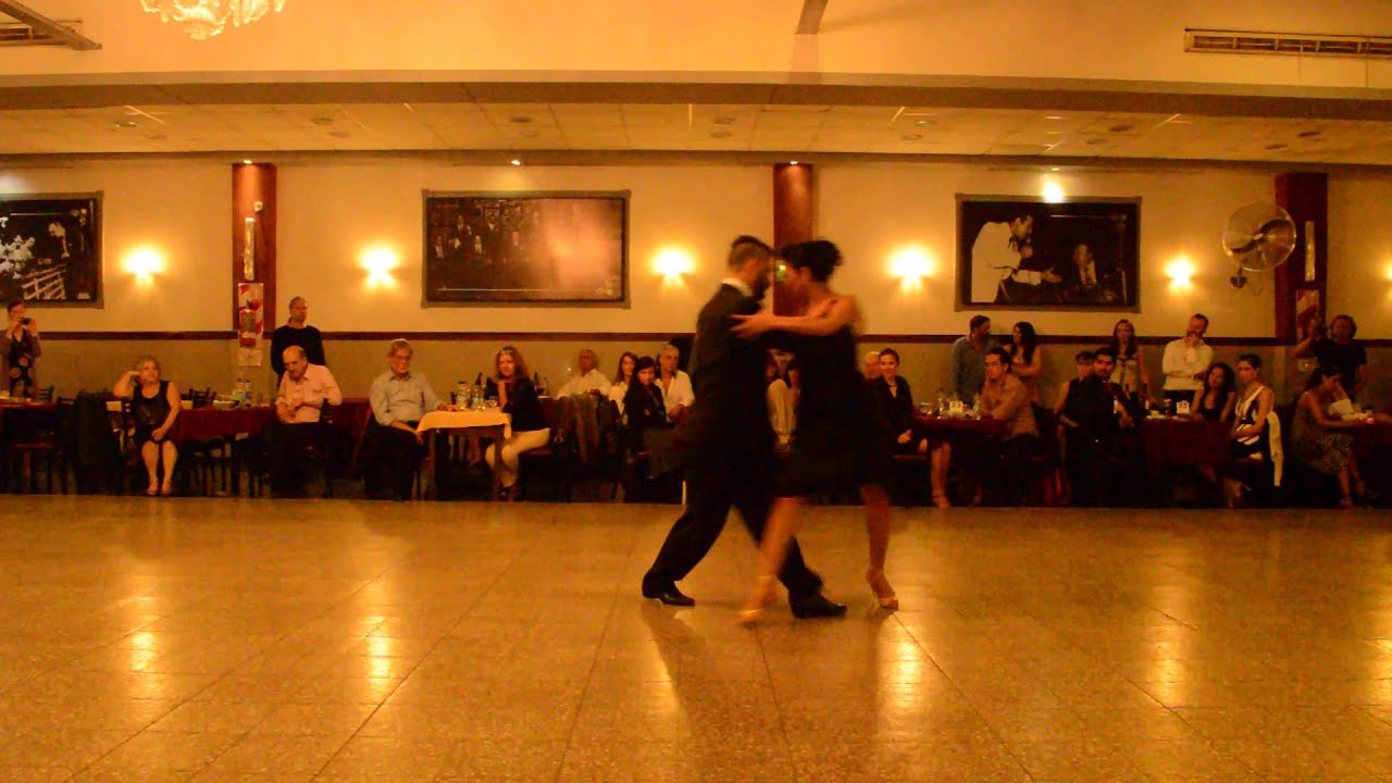 Video thumbnail for Javier Rodriguez & Moira Castellano en La Baldosa 4/4