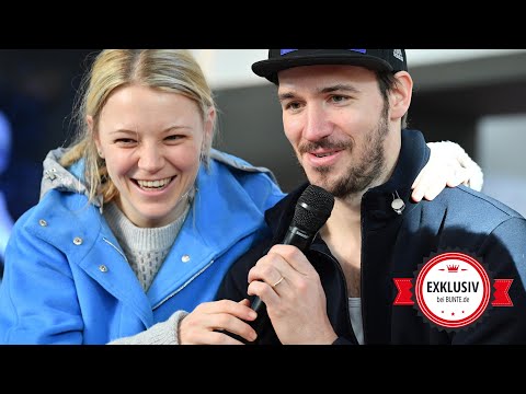 Der erste Auftritt als Ehepaar: Sie sind verliebt wie nie!