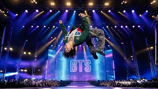 Download lagu Wow! Amazing, Jungkook shows off his new dance at the Spotify x BTS concert | SWIMSIDE mp3