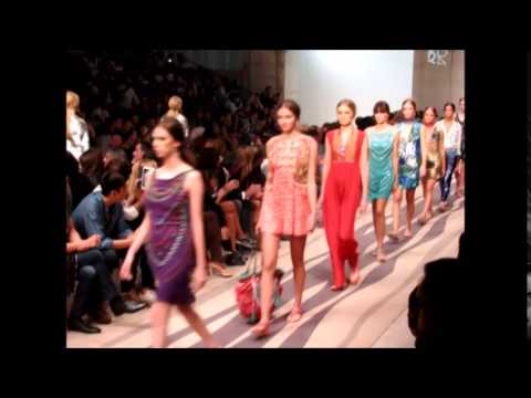 Resumo do Desfile CHRISTOPHE SAUVAT | Verão.Summer 2015