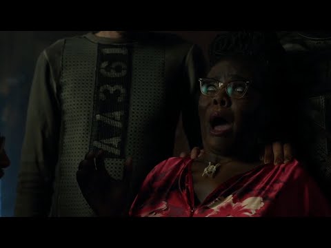 Fish Order Monster 'Marv' To Kill Ms Peabody - Ages Her To Death (Gotham TV Series)