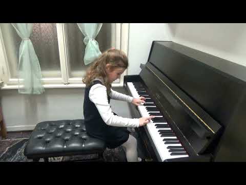 Ari-Bencses Anikó-Sün koma szunyókál, Papp Lajos-A róka, Ari-Bencses Anikó-Aranyalmafa