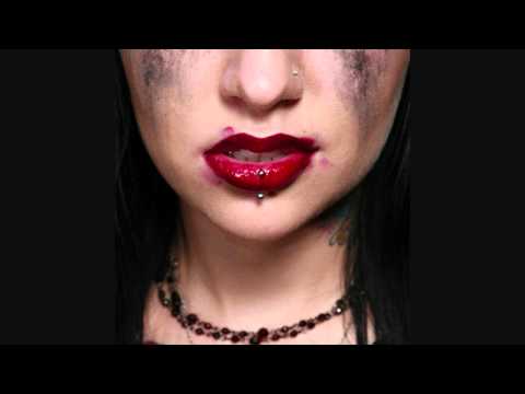 Escape The Fate - Reverse the Curse - Dying Is Your Latest Fashion - LYRICS (2007) HQ