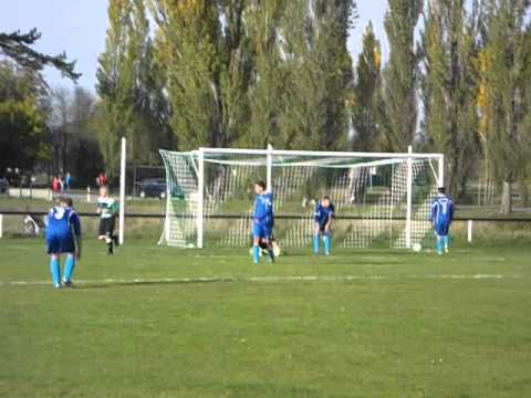 Grün-Weiß Wörlitz: 24.10.2015 Wörlitz - BW Dessau 4 zu 4 Tor zum 3 zu 1