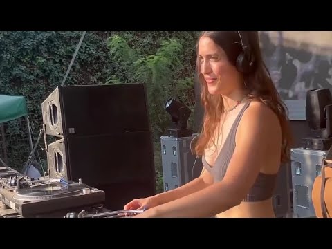 Helena Hauff spinning Vinyls at Exit Festival 🤯🔥 #exitfestival