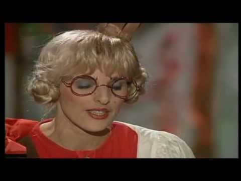 Gaby Elsener als Weinkönigin bei Mainz bleibt Mainz, wie es singt und lacht 1992