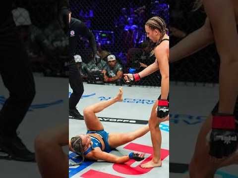 Dakota Ditcheva HUMILIATES Opponent After Pre-Fight Mockery | Brutal TKO Finish!
