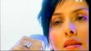 Natalie Imbruglia - Frightened Child (Live 1998)