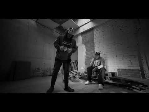 Joseo en Crocs (Con Kuma)