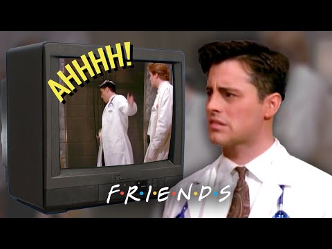 ドレイク・ラモレイ博士、安らかに眠ってください。 (Rest in Peace, Dr. Drake Ramoray | Friends)