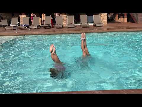 E and L's synchronized swimming routine, Labor Day 2021.