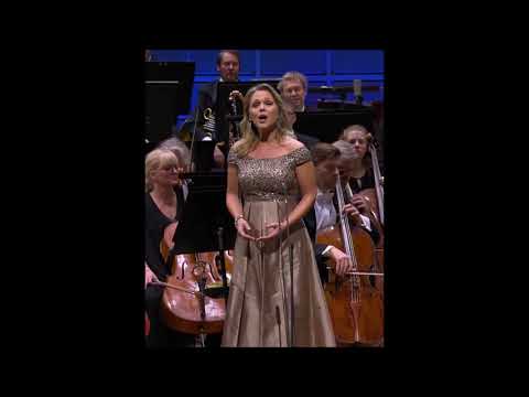 Miah Persson sings "Våren" - Live!