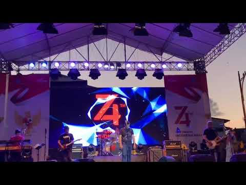 Dynda - 5adewa ( live at badung market ) Denpasar konser kemerdekaan