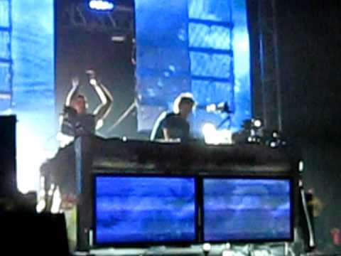 Groove Armada 3 Superstyling LA EDC 09