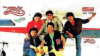 Download lagu the zurah 2 _ kehampaan (1986) mp3