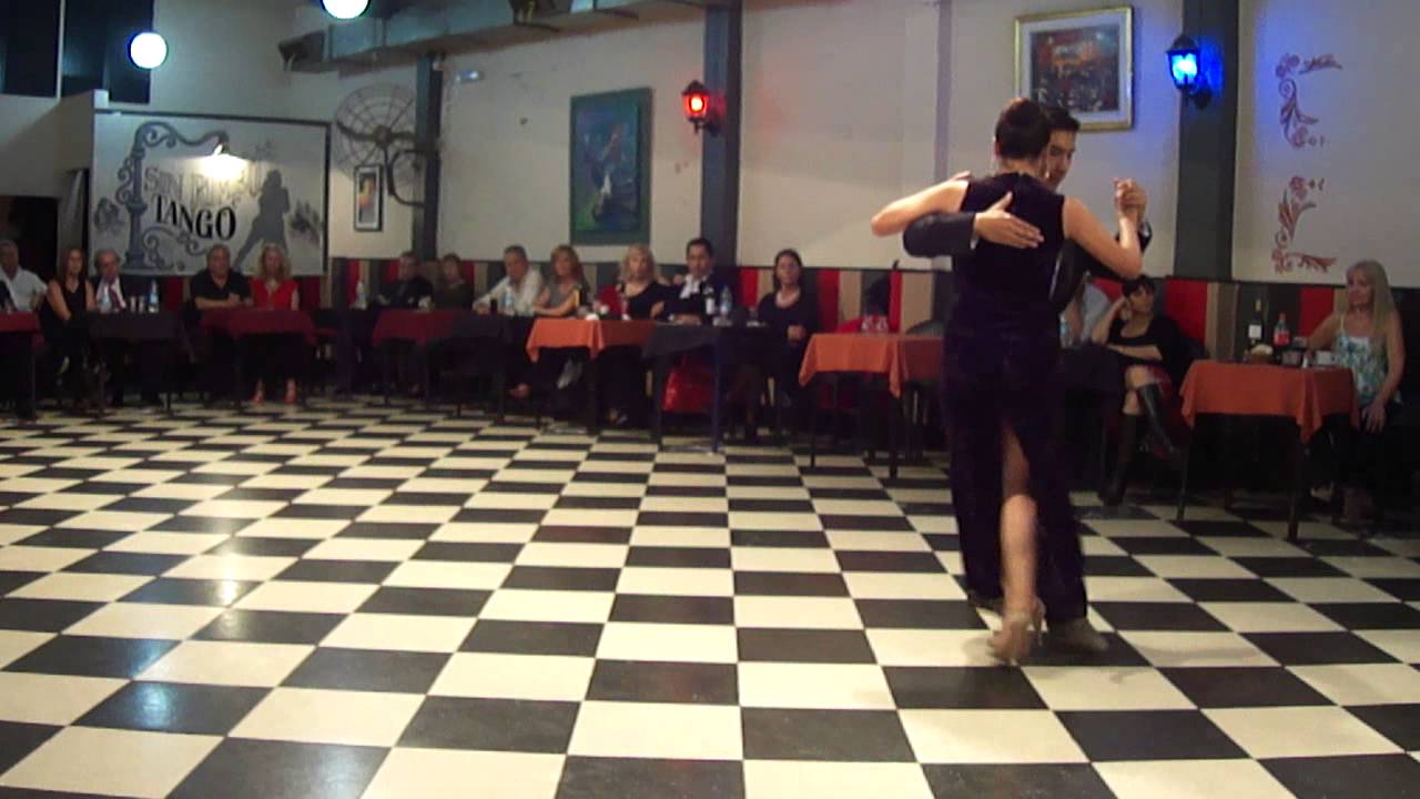 Sin Rumo, bailan Ana Barros y Facundo Marcos Arnedo 2/3