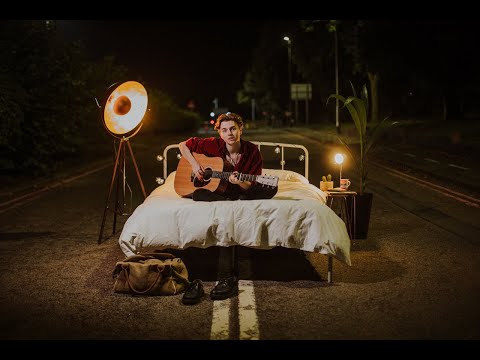 YouTube Thumbnail