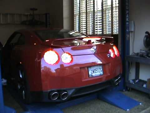 Akrapovic Nissan GTR Exhaust