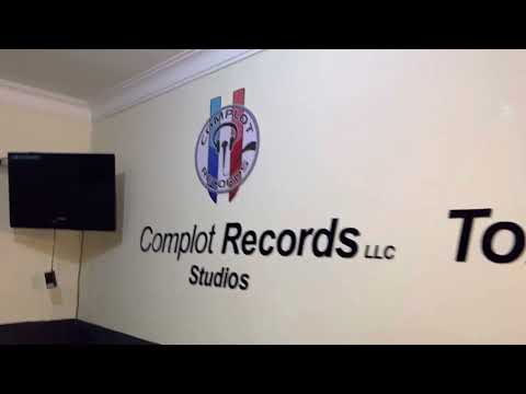 Complot records