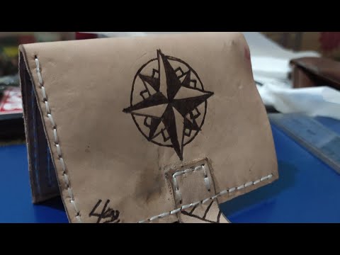 Proses Pembuatan Kerajinan Dompet Kulit