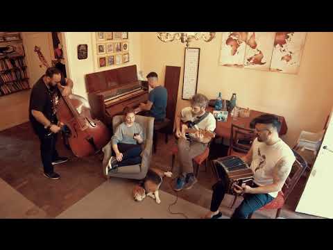 El Cachivache & Marisol Martinez en El Tiny desk de Paternal - Studio session Abandono, Tango